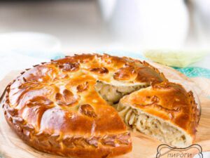 Пирог с капустой и яйцом